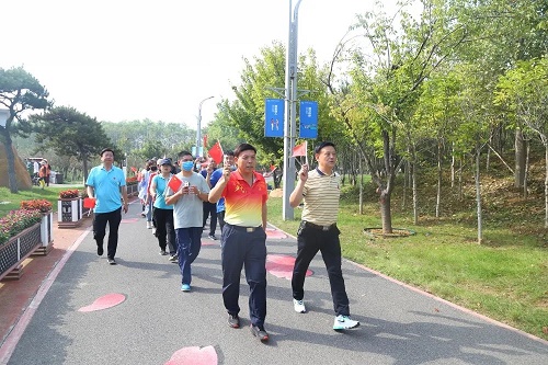 石家莊鐵路學校黨支部組織健步走活動 校園環境 第2張