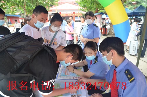 火車司機(jī)和地鐵司機(jī)一樣嗎 招生問(wèn)答